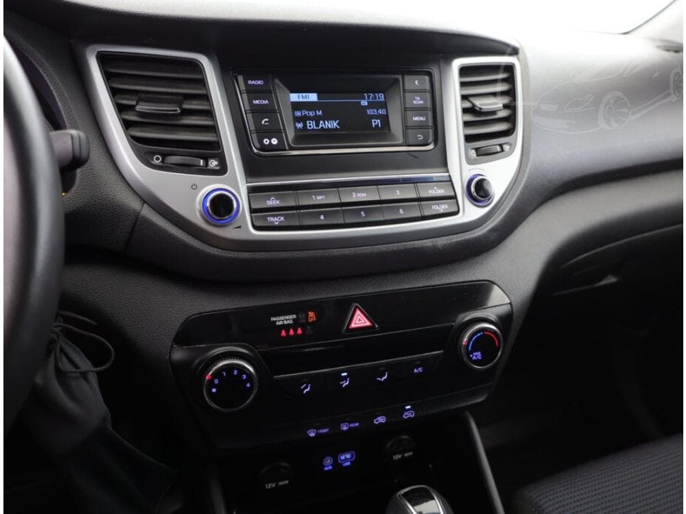 2017 Hyundai Tucson - 10