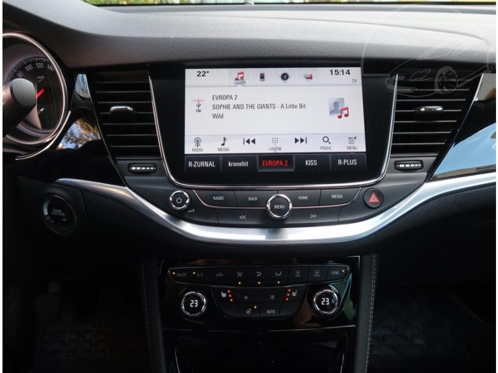 2018 Opel Astra - 12