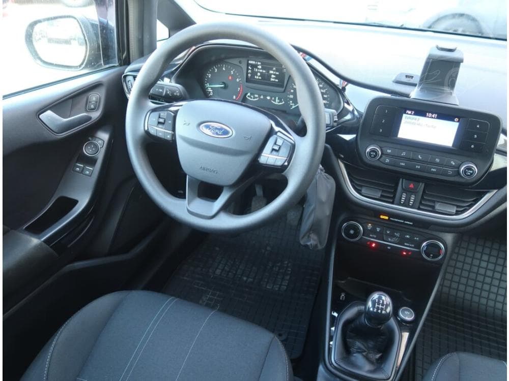 2019 Ford Fiesta - 7