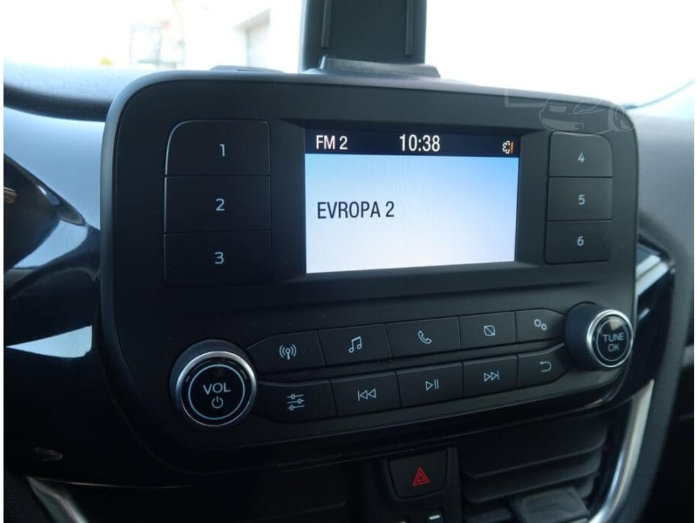 2019 Ford Fiesta - 12