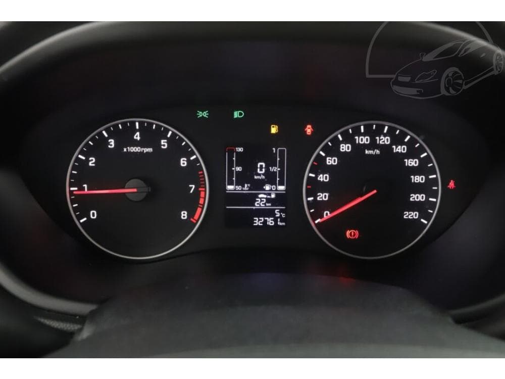 2020 Hyundai I20 - 8