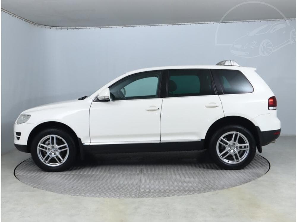 2008 Volkswagen Touareg - 3