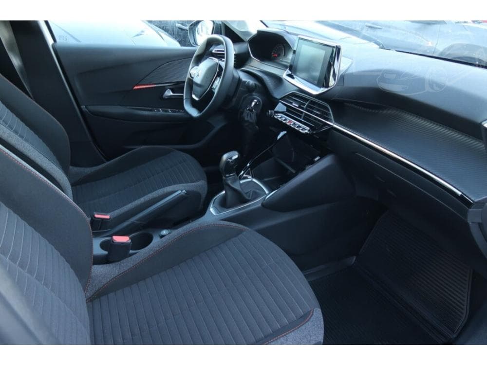 2022 Peugeot 208 - 9