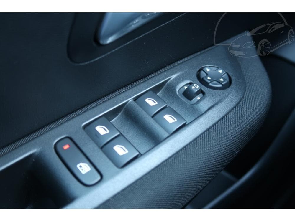 2022 Peugeot 208 - 15