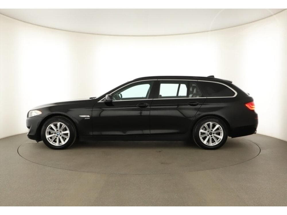 2011 BMW 5-Series - 3