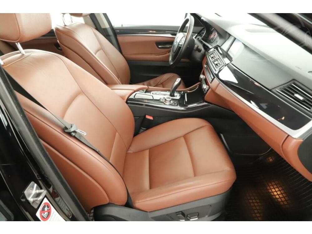 2011 BMW 5-Series - 7