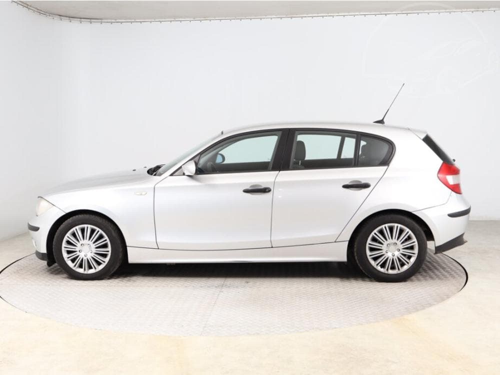 2005 BMW 1-Series - 7
