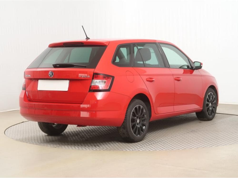 2016 Škoda FABIA - 5