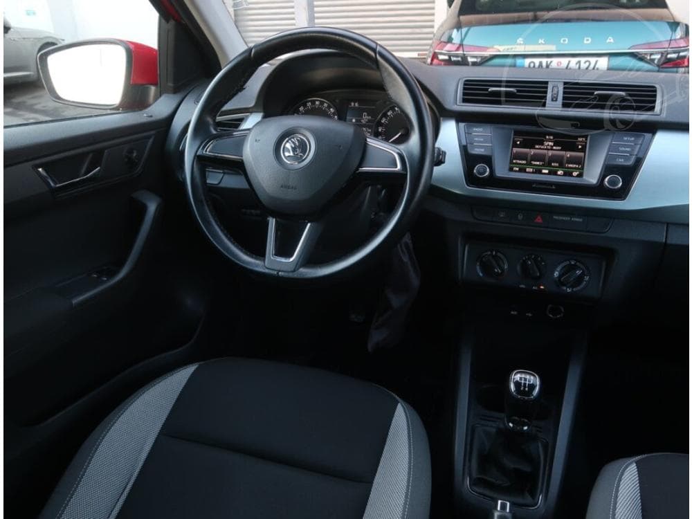 2016 Škoda FABIA - 7