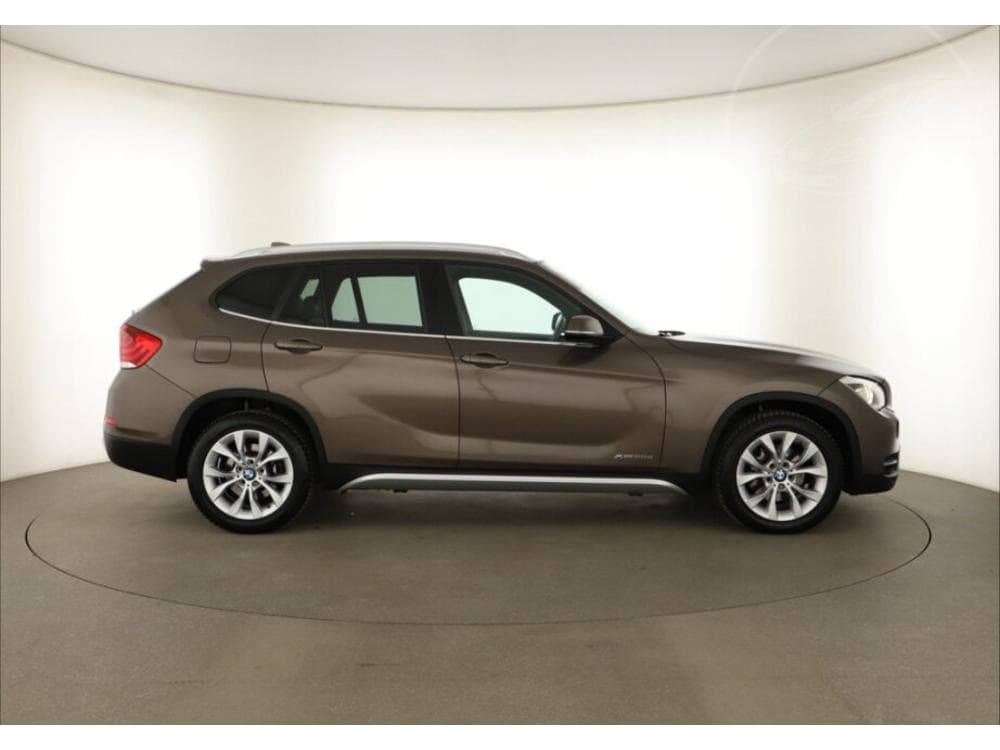 2013 BMW X1 - 6
