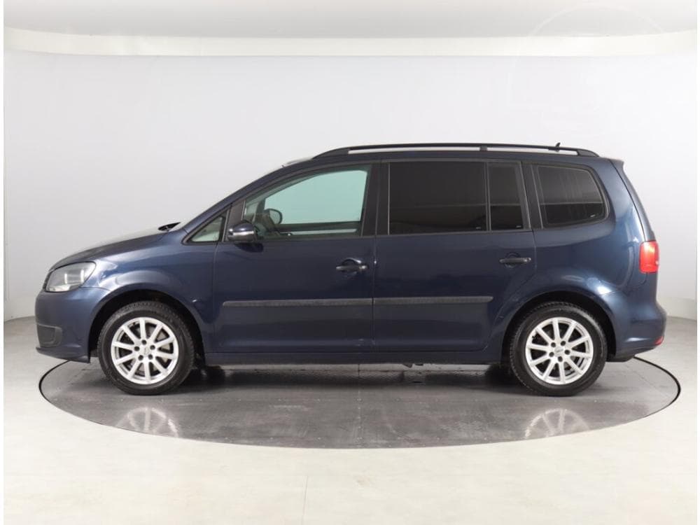 2011 Volkswagen Touran - 9