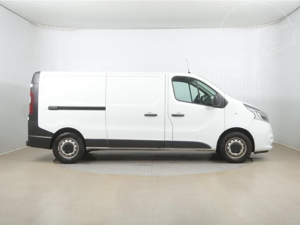 2021 Renault Trafic - 6