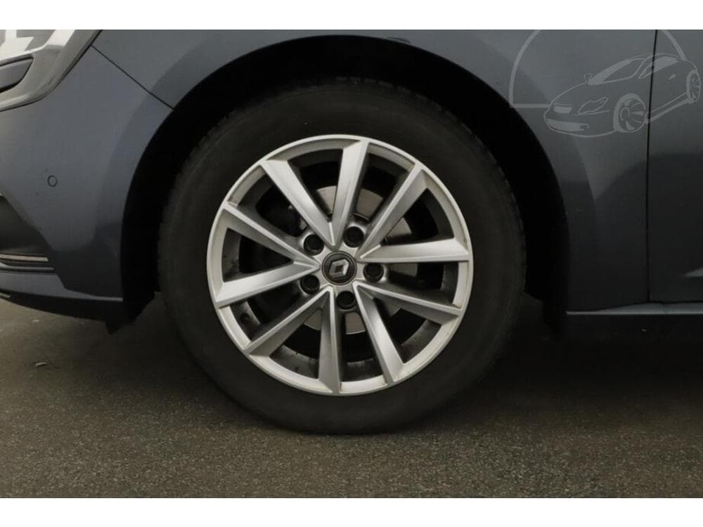 2018 Renault Megane - 12