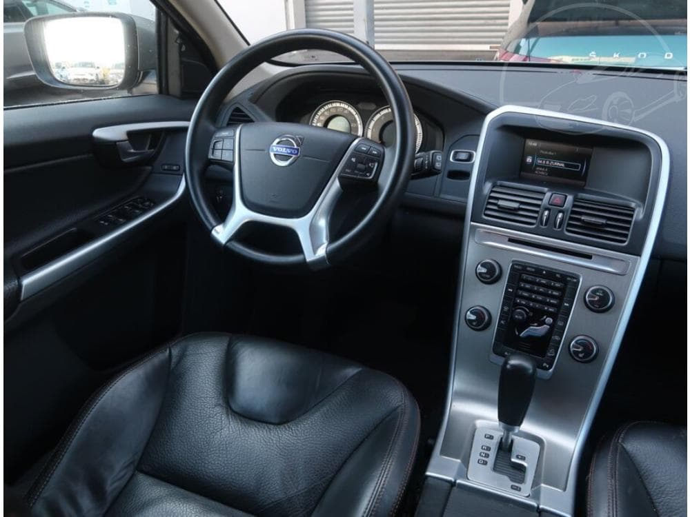2011 Volvo XC60 - 7
