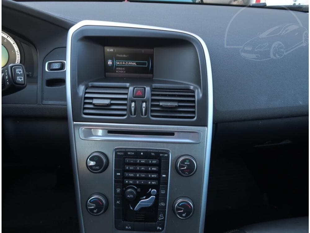 2011 Volvo XC60 - 12