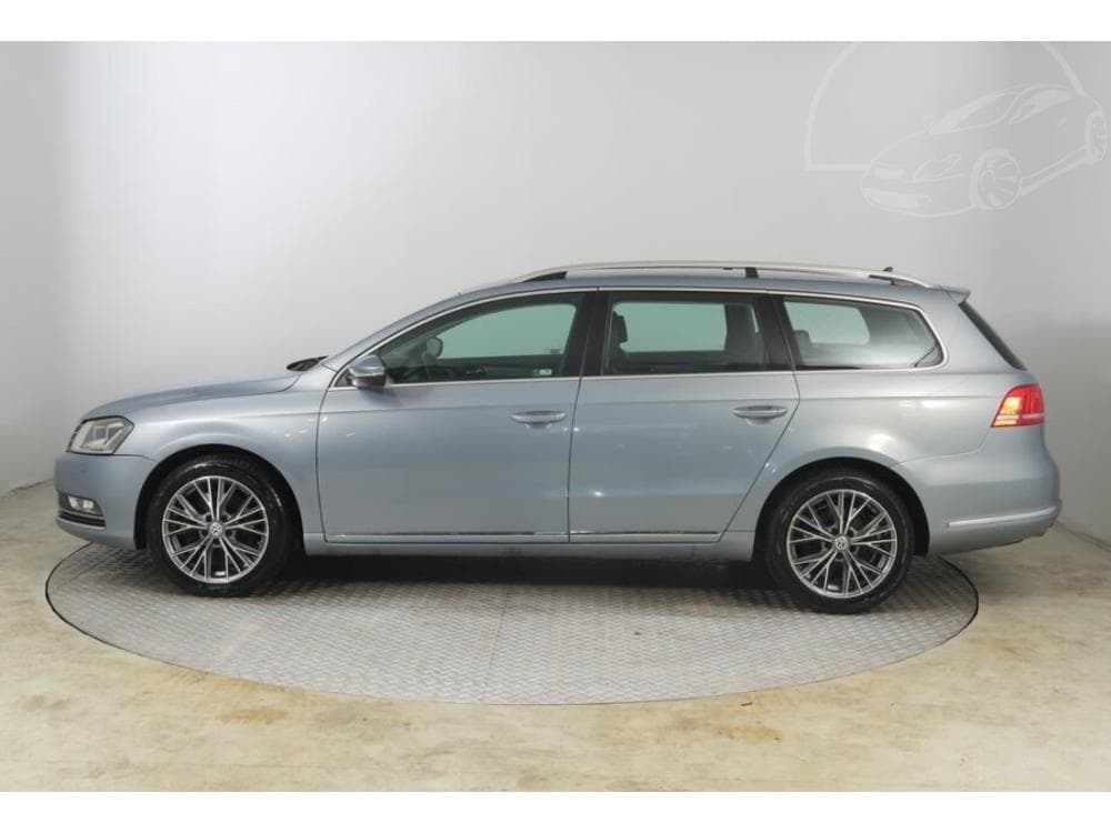2012 Volkswagen PASSAT - 3