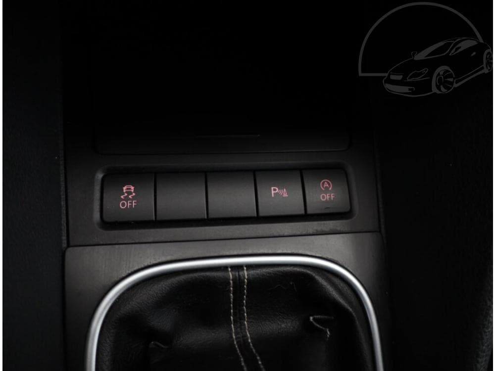 2012 Volkswagen GOLF - 13