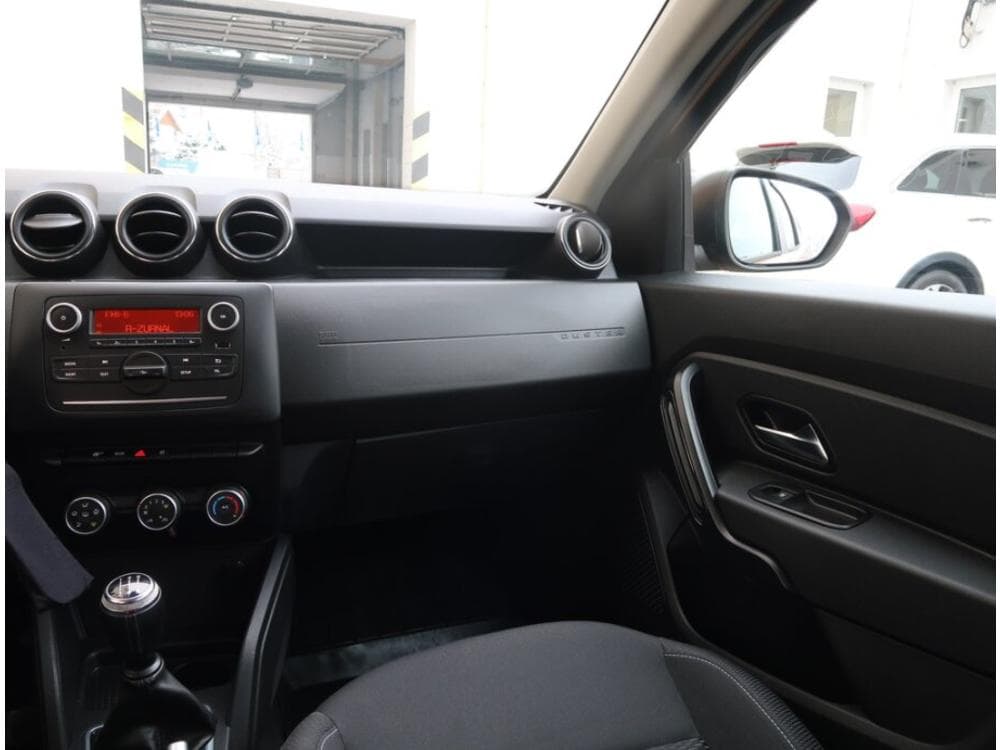 2018 Dacia Duster - 8