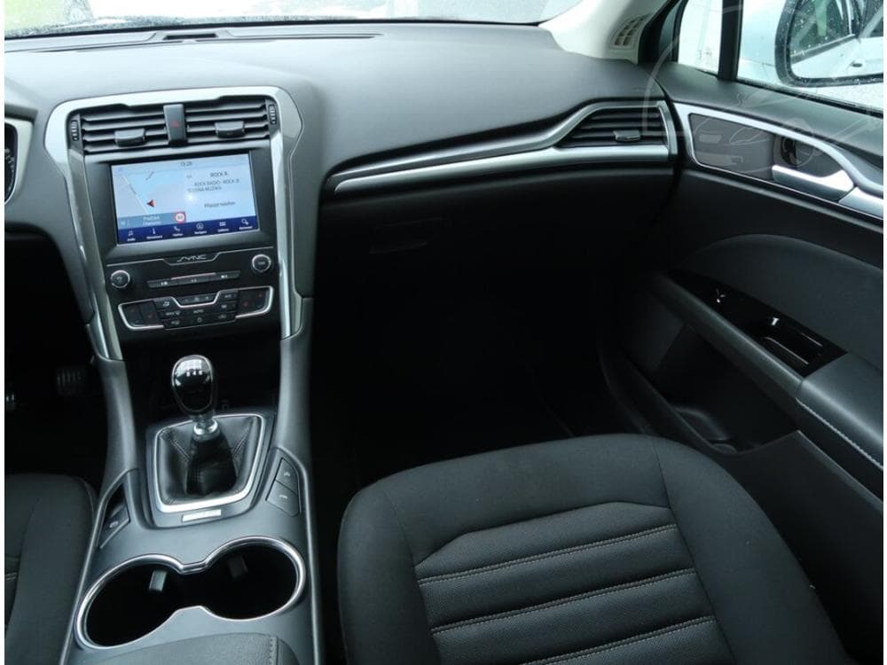 2019 Ford Mondeo - 8