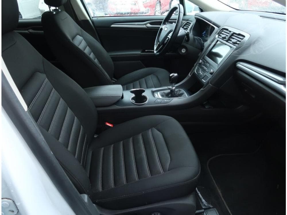 2019 Ford Mondeo - 9