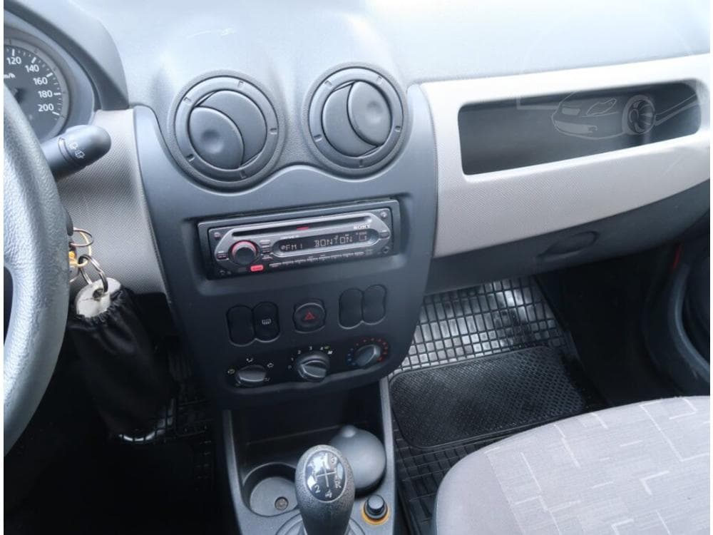 2009 Dacia SANDERO - 12
