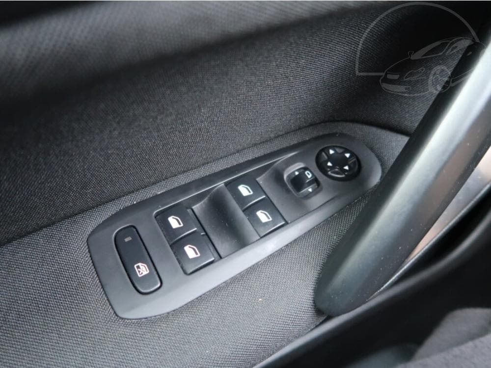 2019 Peugeot 308 - 15