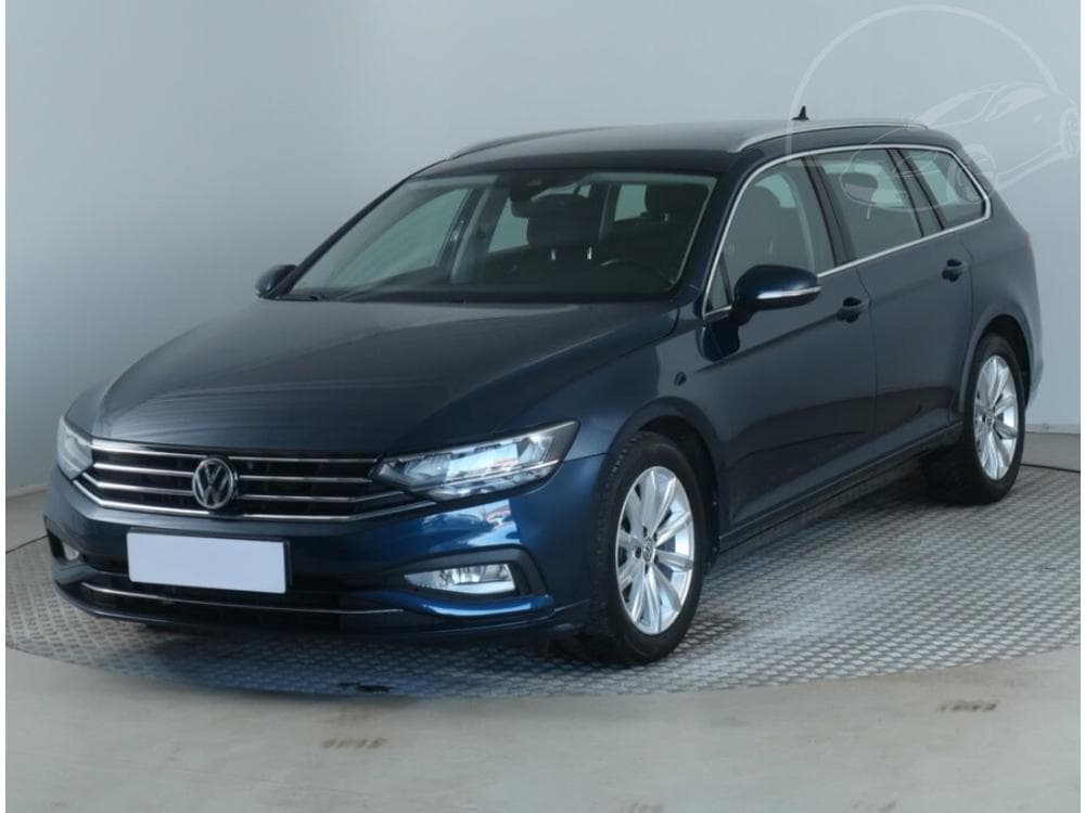 2020 Volkswagen PASSAT - 4