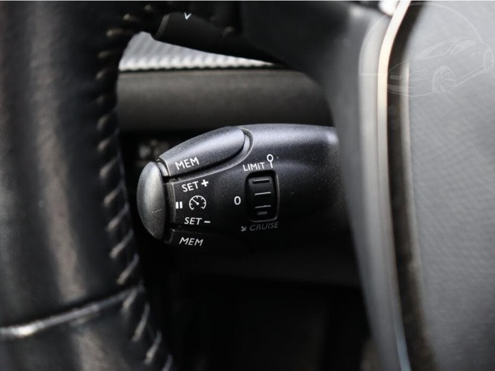 2020 Peugeot 2008 - 15