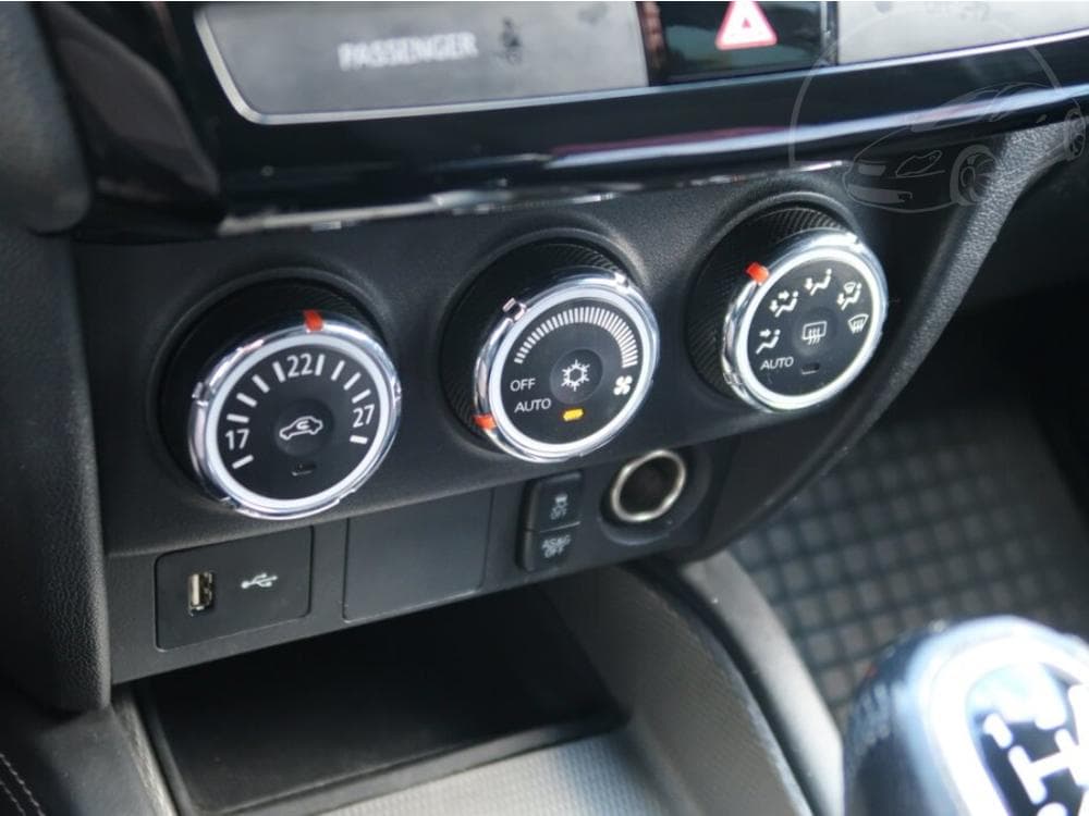 2018 Mitsubishi Asx - 13