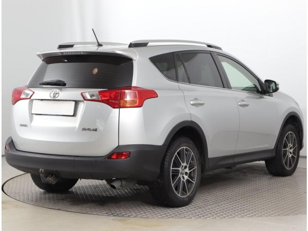 2015 Toyota Rav4 - 5
