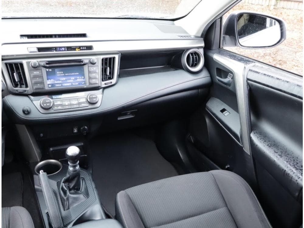 2015 Toyota Rav4 - 8