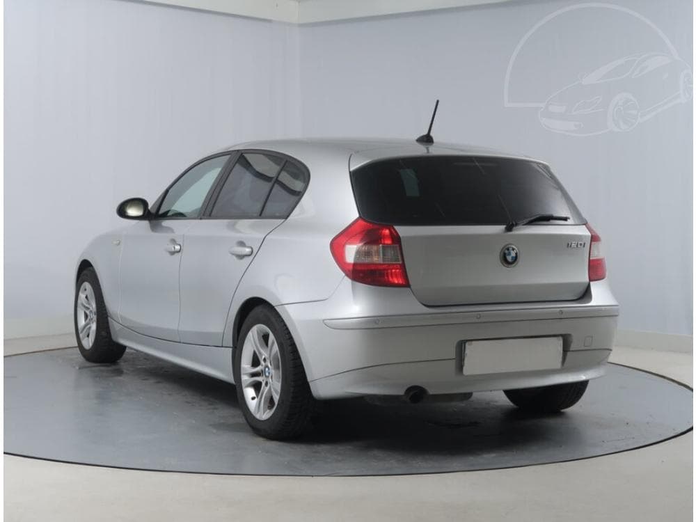 2005 BMW 1-Series - 10