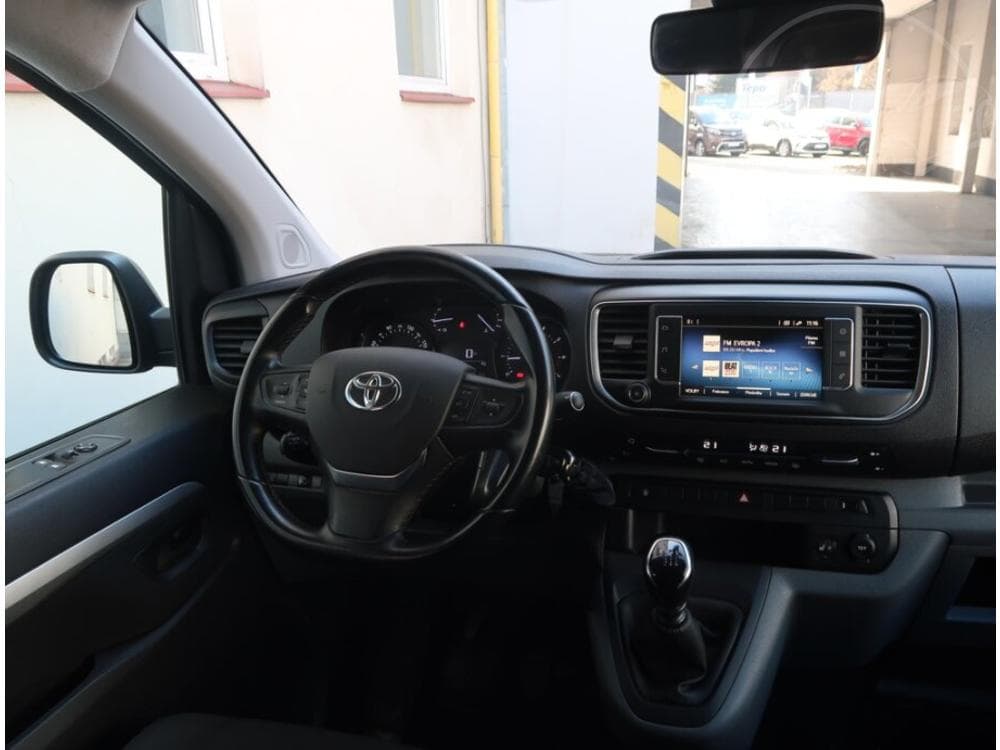 2020 Toyota Proace - 7