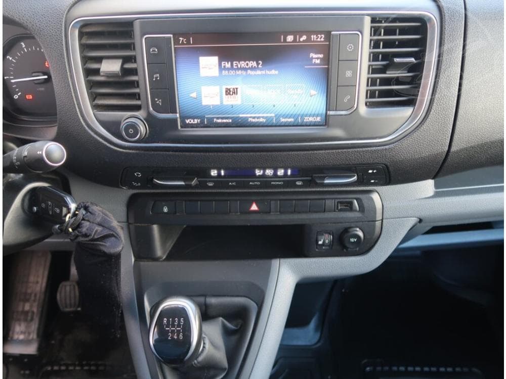 2020 Toyota Proace - 12