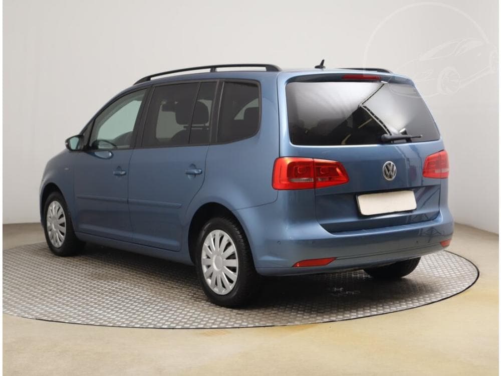 2012 Volkswagen Touran - 4