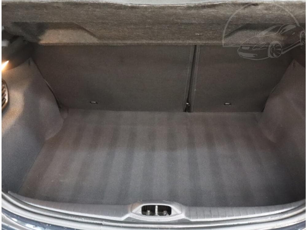 2018 Peugeot 208 - 14