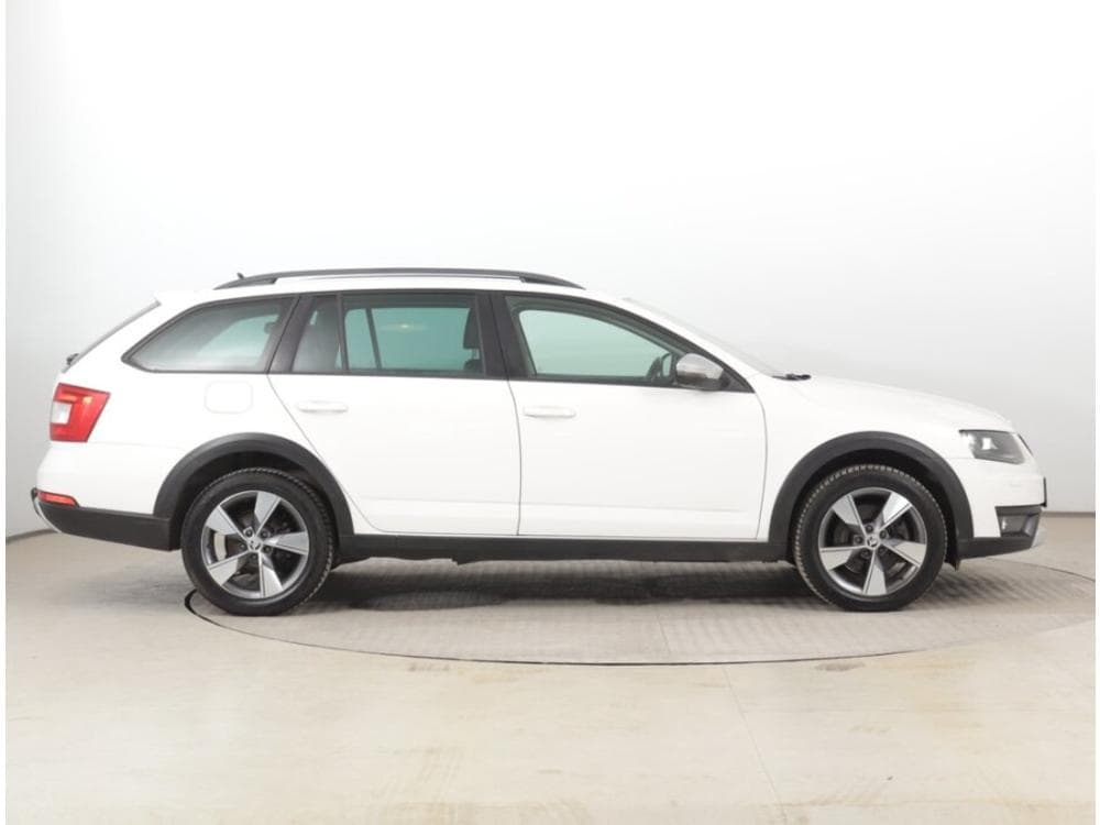 2016 Škoda OCTAVIA - 6