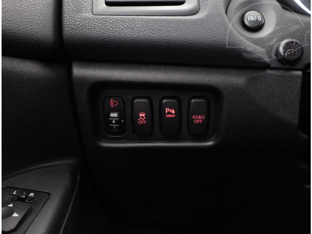 2017 Mitsubishi Asx - 13