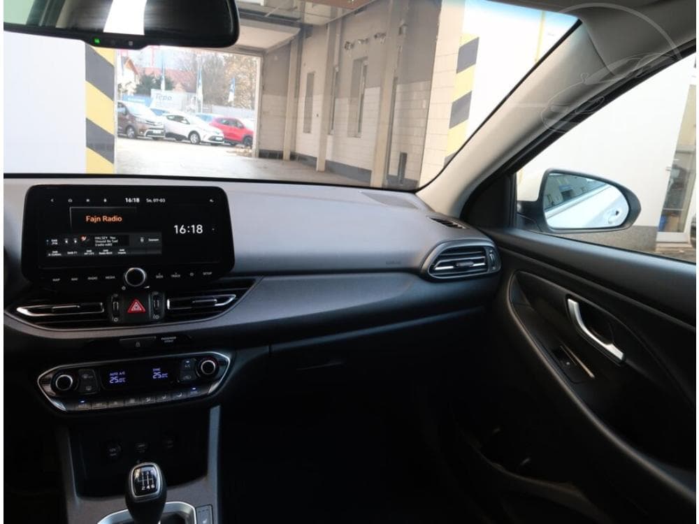 2022 Hyundai i30 - 22