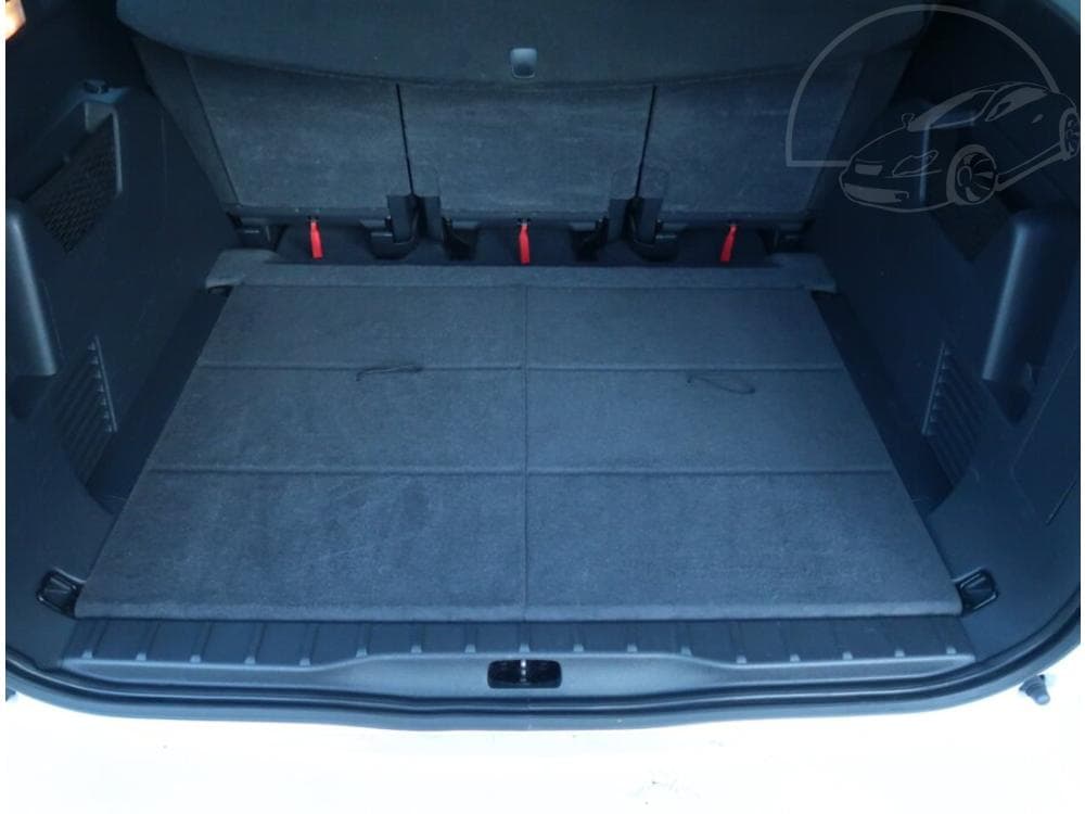 2014 Peugeot 5008 - 13