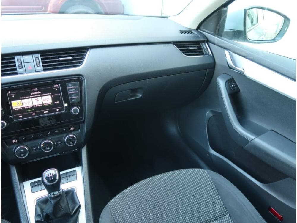 2017 Škoda OCTAVIA - 15