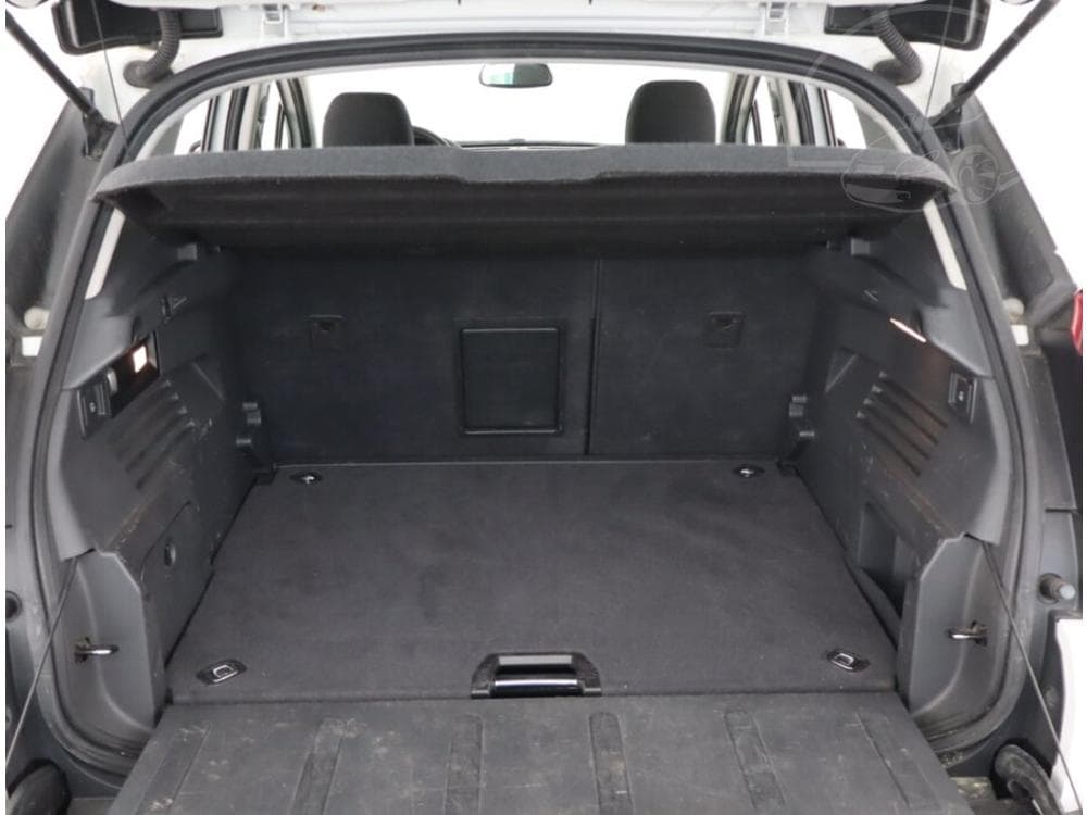2012 Peugeot 3008 - 14