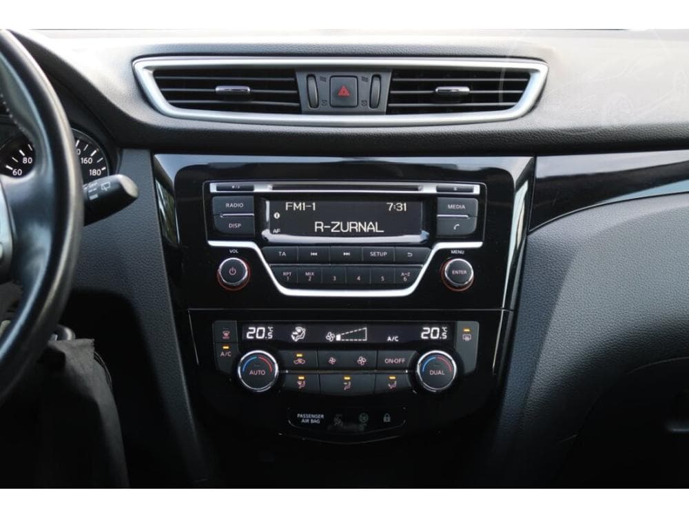2017 Nissan QASHQAI - 67