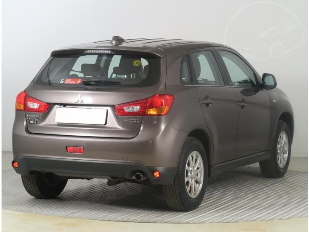 2017 Mitsubishi Asx - 5