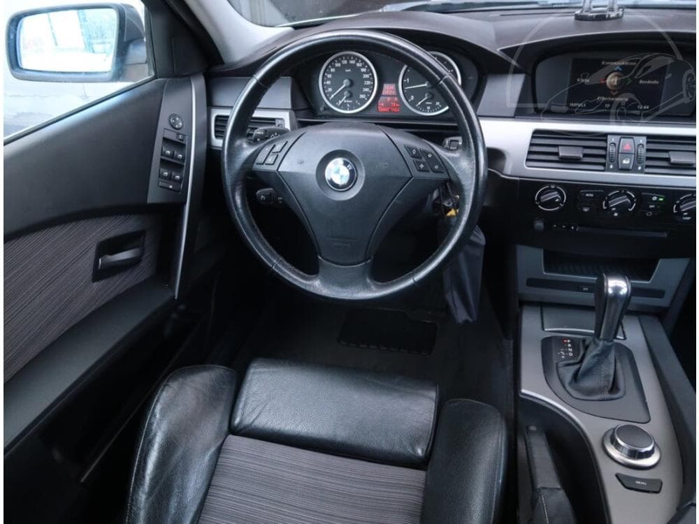 2005 BMW 5-SERIES - 7