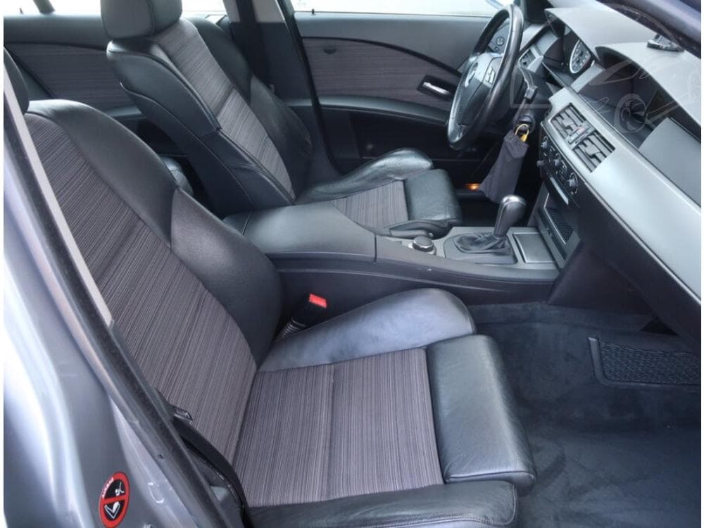 2005 BMW 5-SERIES - 9
