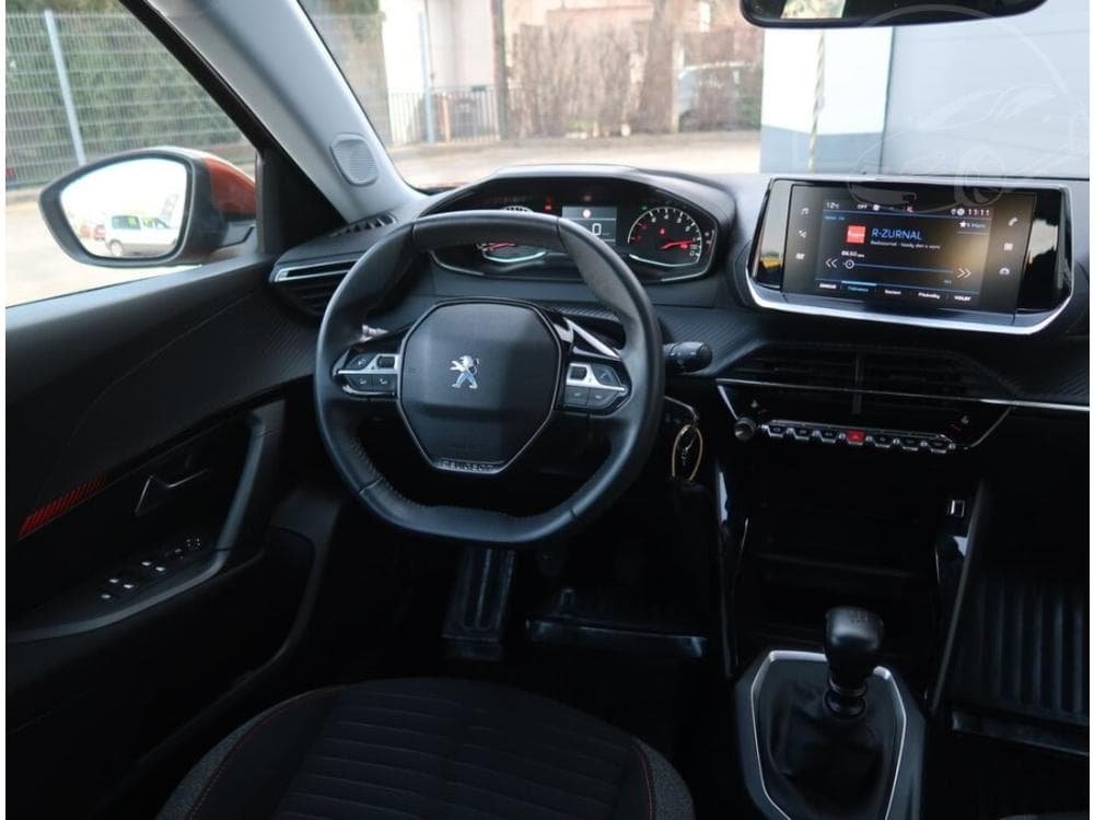2021 Peugeot 2008 - 7