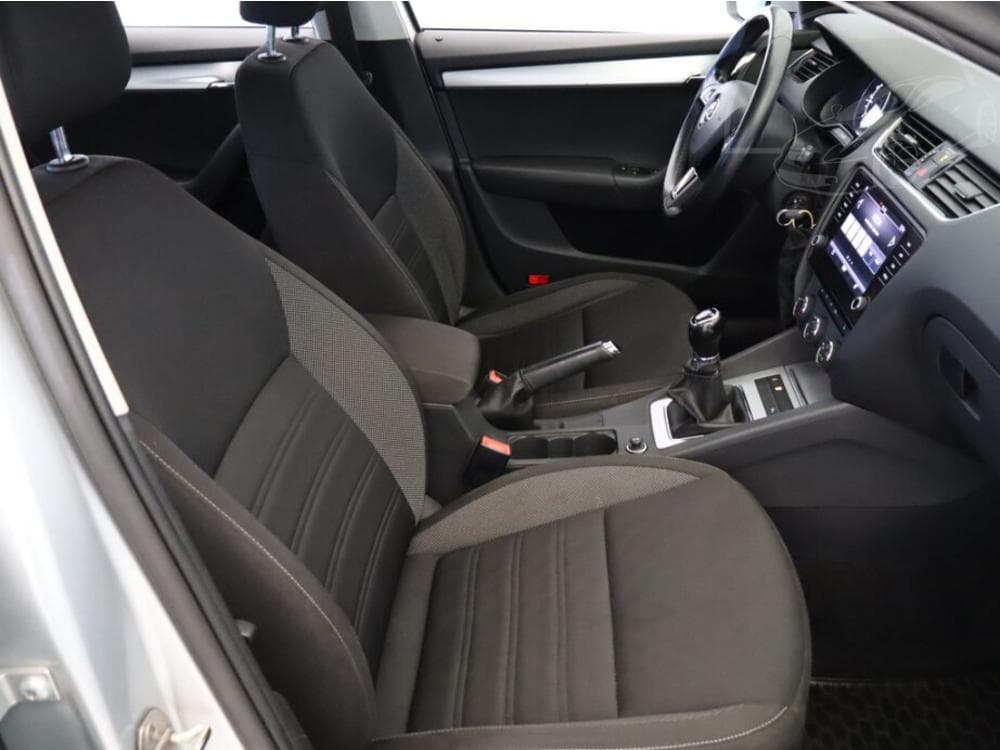 2018 Škoda OCTAVIA - 13