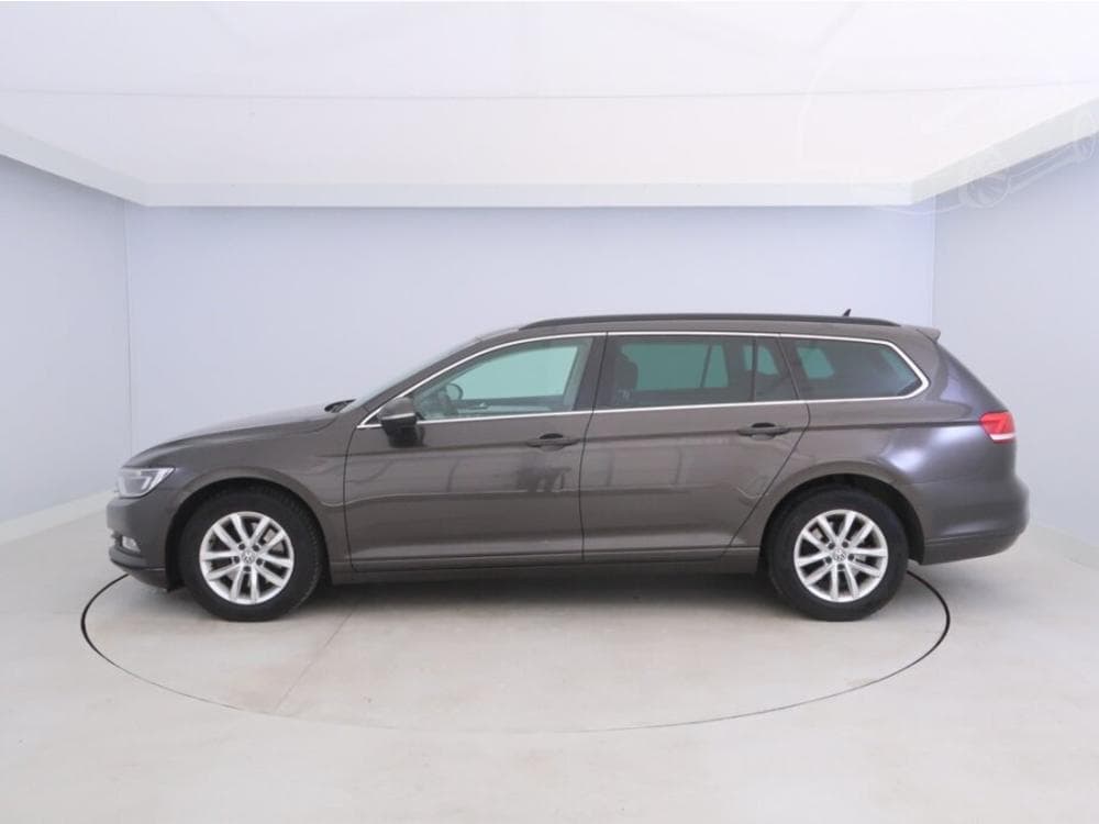 2015 Volkswagen PASSAT - 3