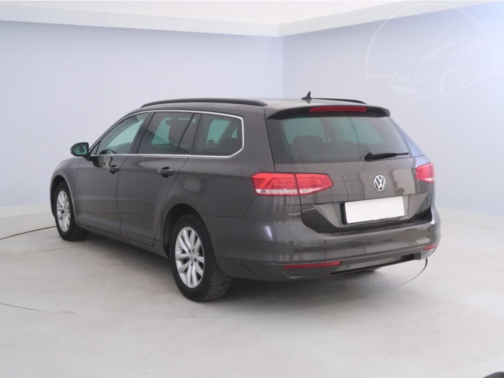 2015 Volkswagen PASSAT - 4
